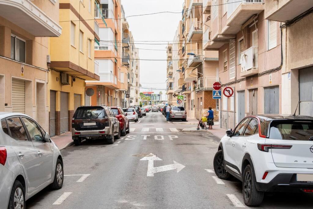 Acogedor Alojamiento A Pocos Metros De La Playa Santa Pola Exterior foto